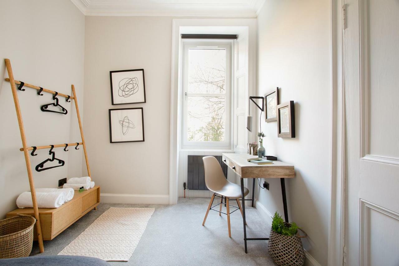 Holyrood Park City Centre Apartment Edinburg Exteriör bild